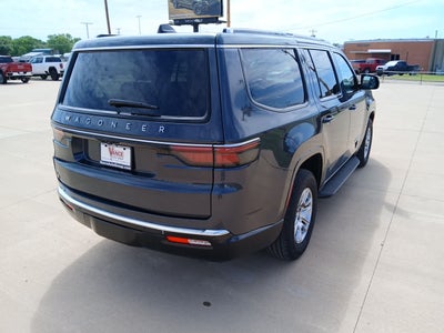 2024 Jeep Wagoneer Base