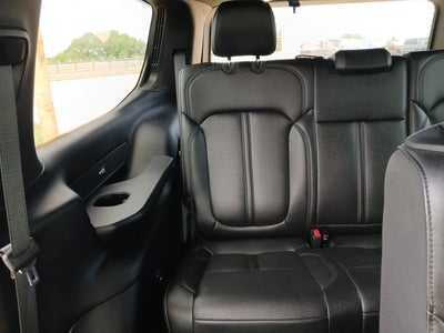 2024 Jeep Wagoneer Base