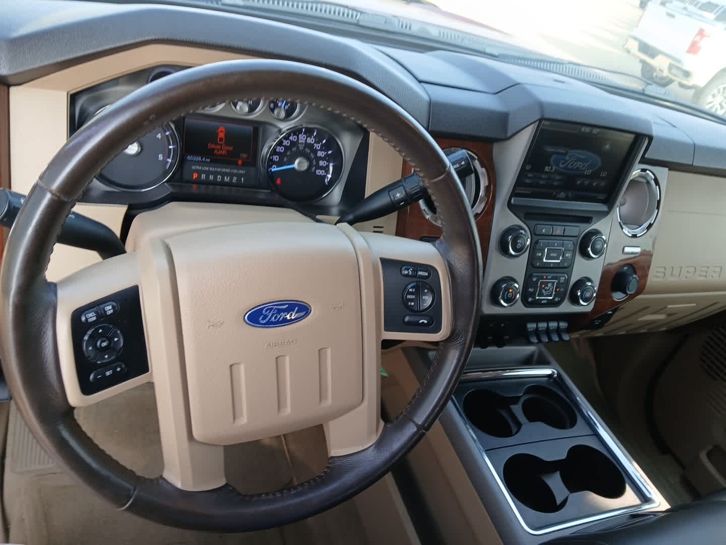 2015 Ford Super Duty F-250 SRW Lariat
