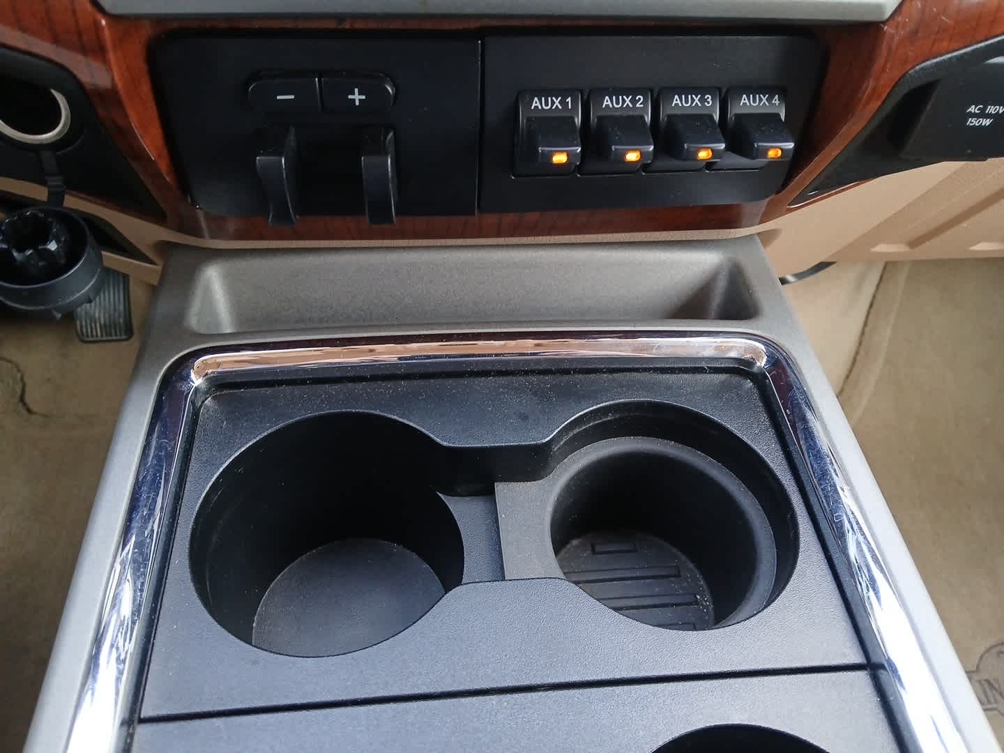 2015 Ford Super Duty F-250 SRW Lariat