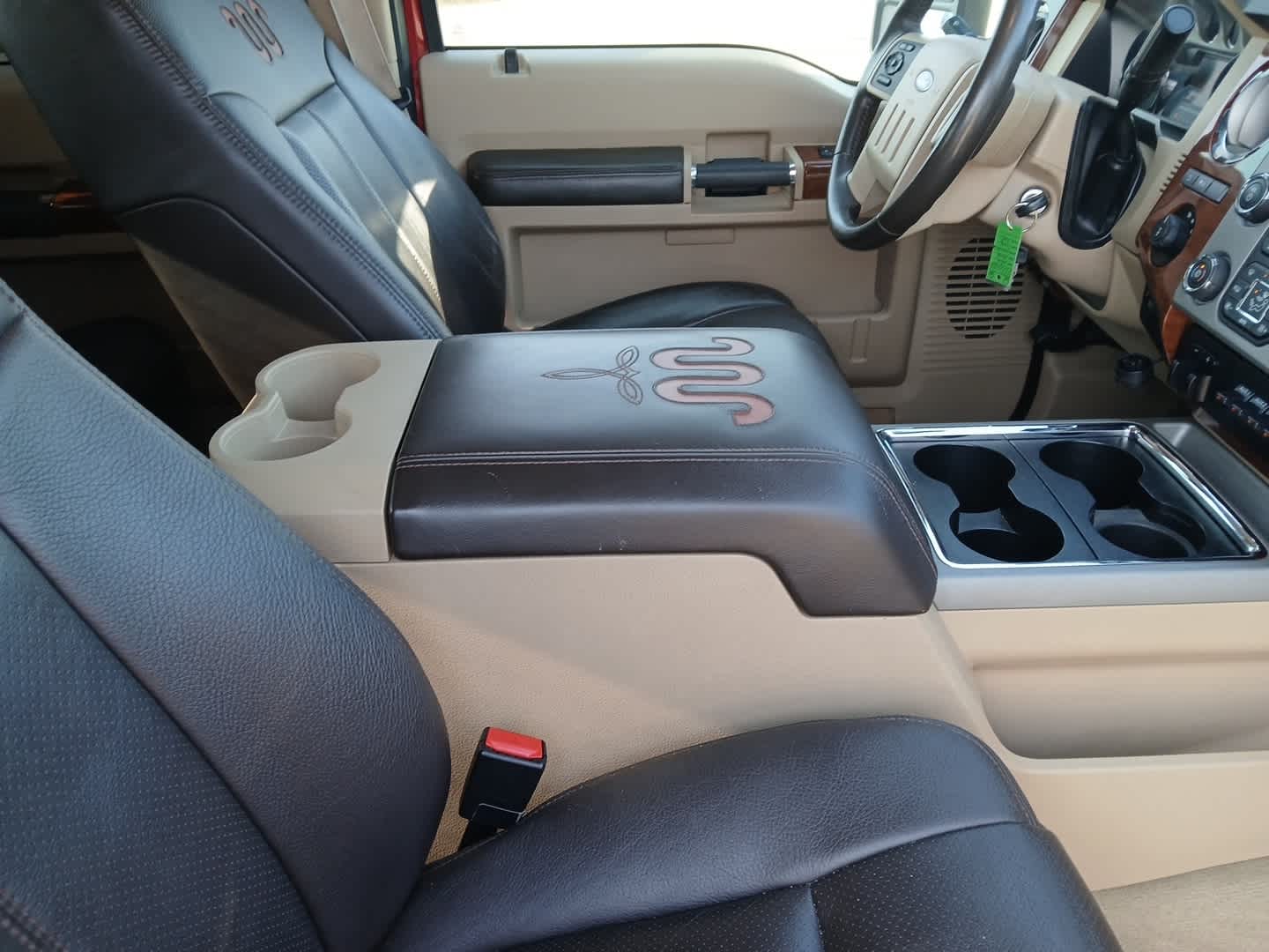 2015 Ford Super Duty F-250 SRW Lariat