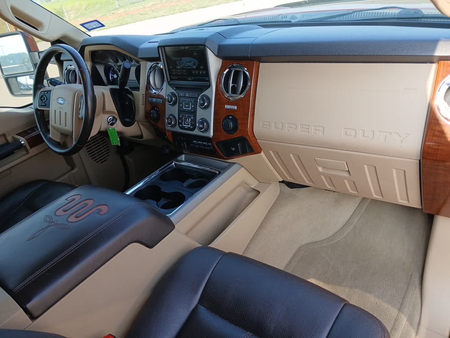 2015 Ford Super Duty F-250 SRW Lariat