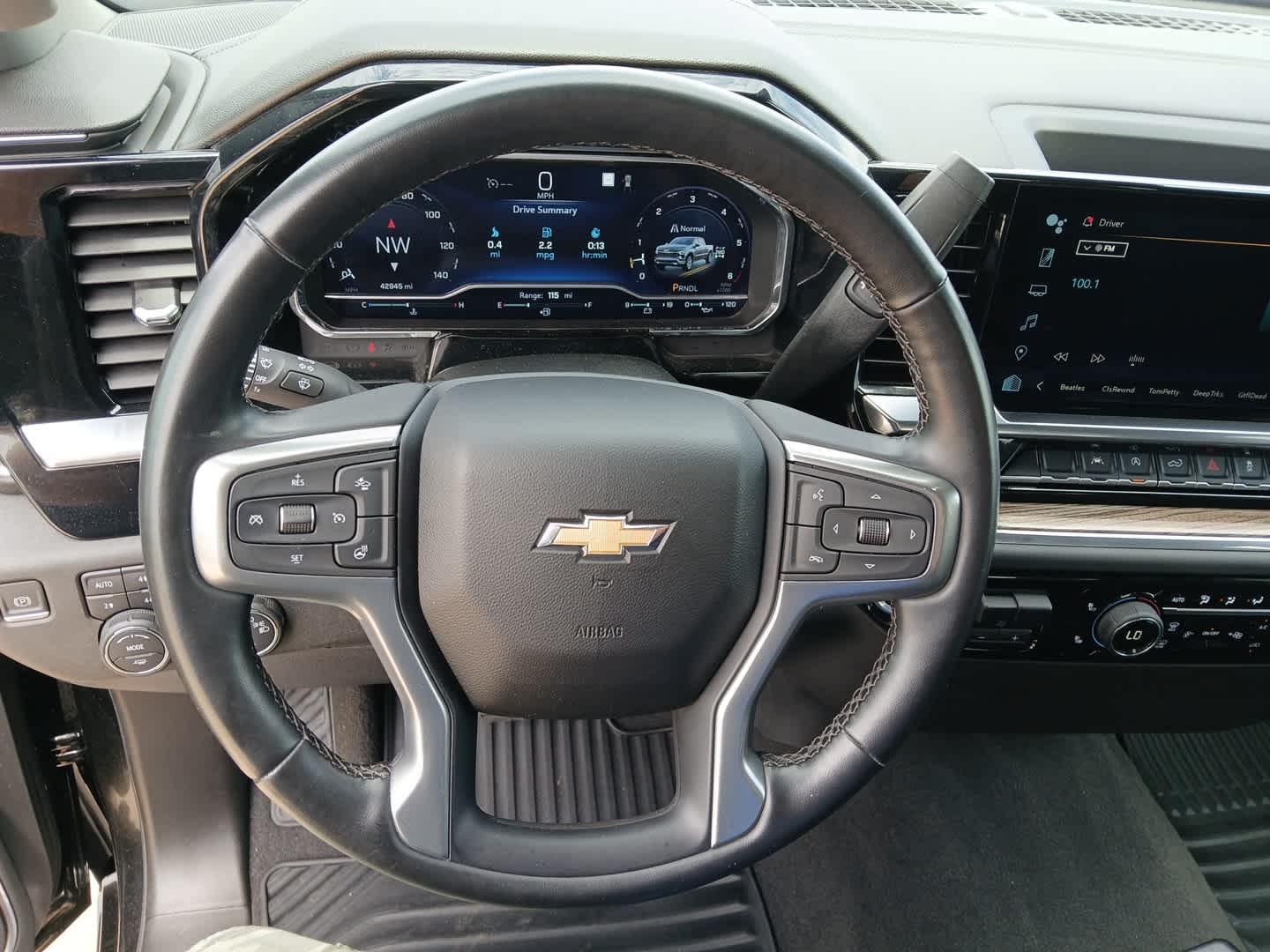 2023 Chevrolet Silverado 1500 LT