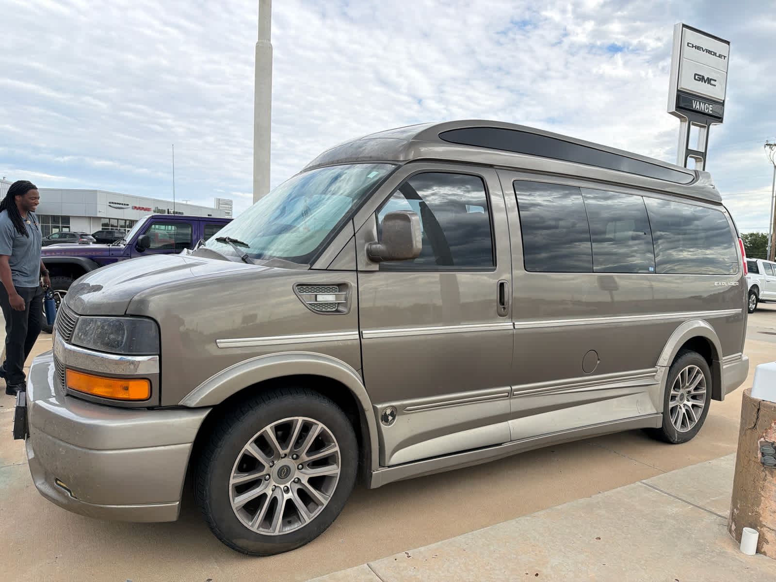 2021 Chevrolet Express Cargo 2500 RWD 2500 135"