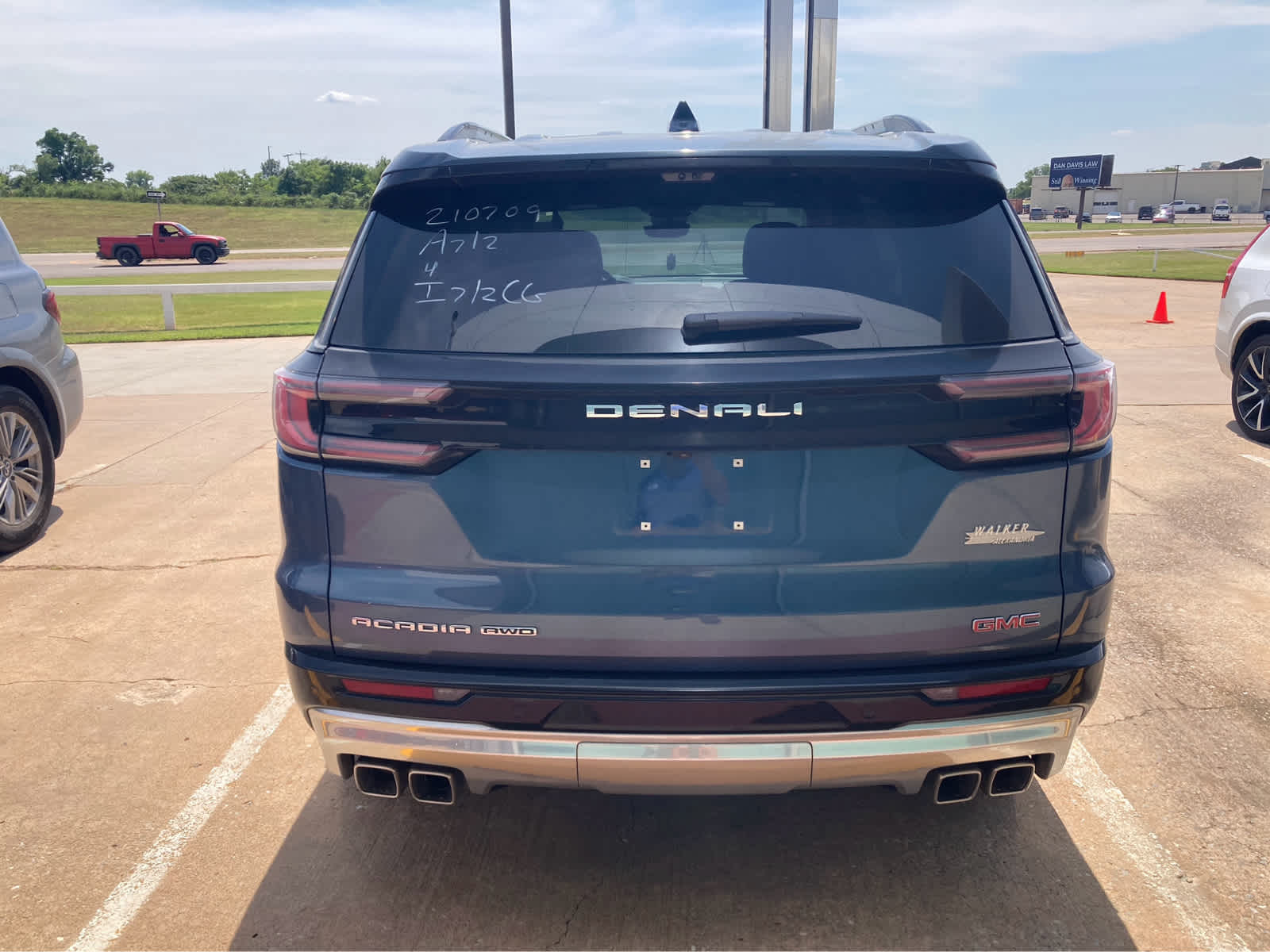 2026 GMC Acadia Denali