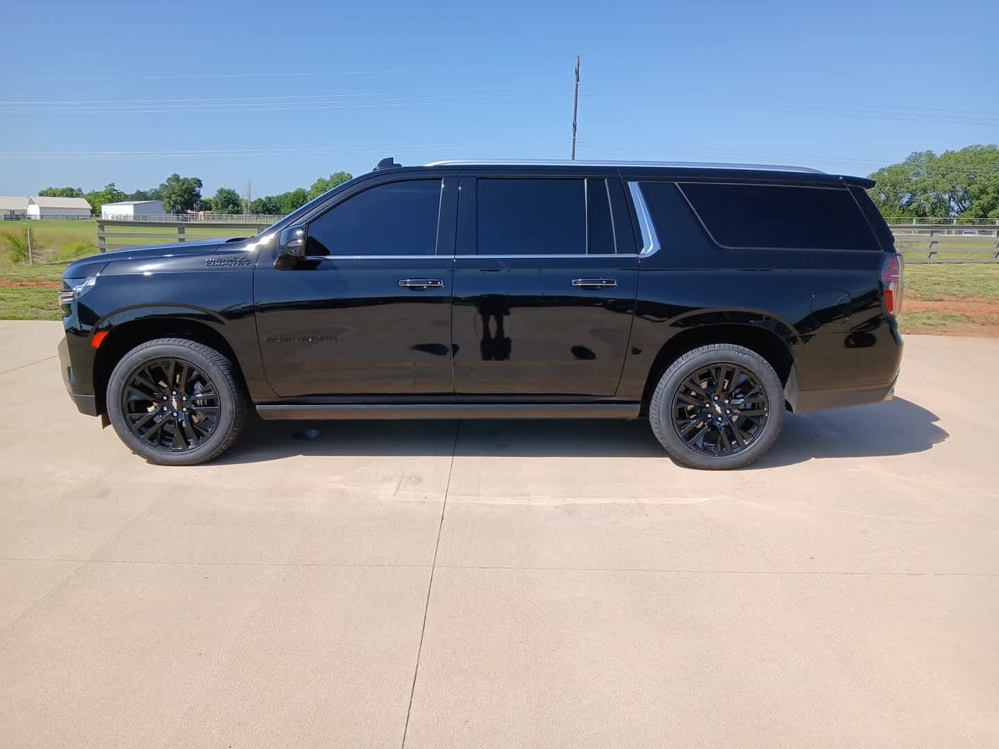 2024 Chevrolet Suburban High Country