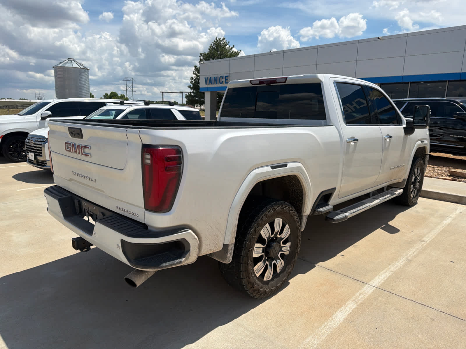 2024 GMC Sierra 2500 HD Denali