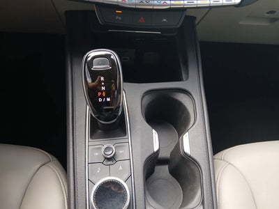 2022 Cadillac XT4 Premium Luxury