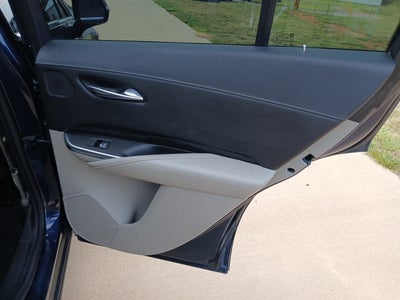 2022 Cadillac XT4 Premium Luxury