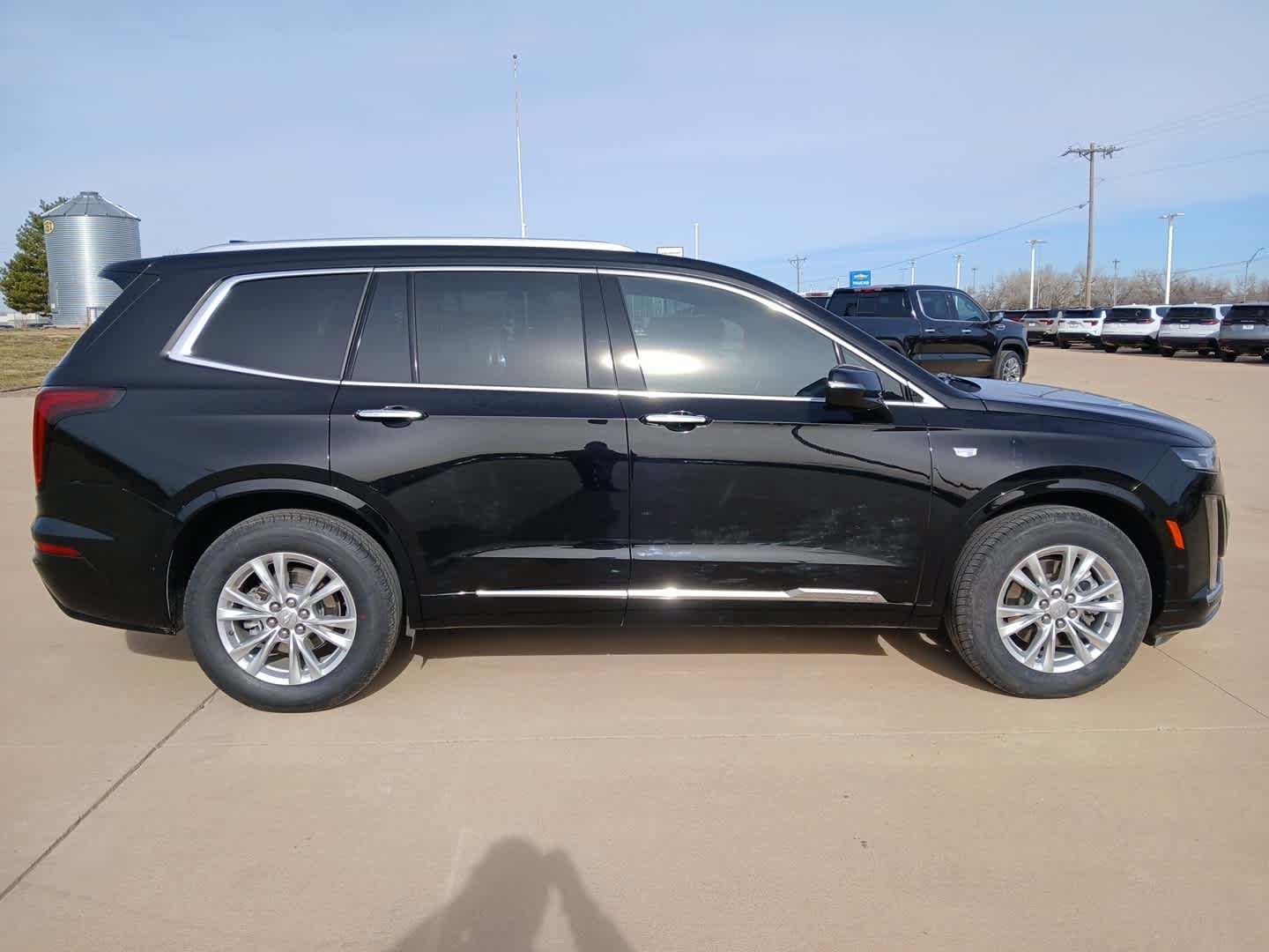 2025 Cadillac XT6 Luxury