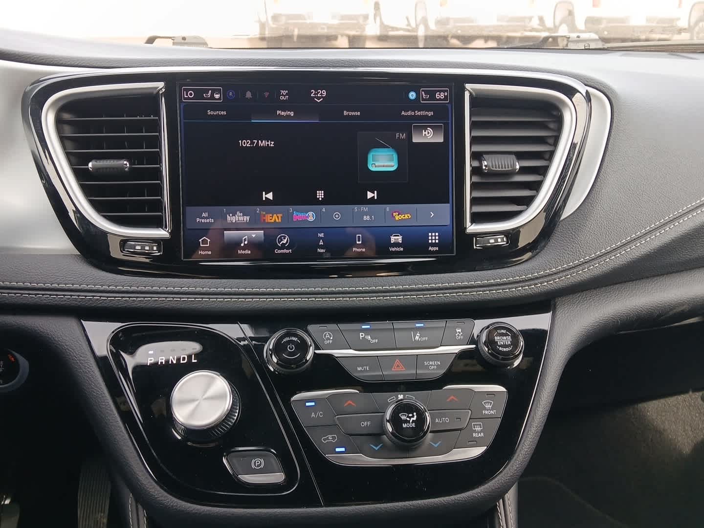 2025 Chrysler Pacifica Limited