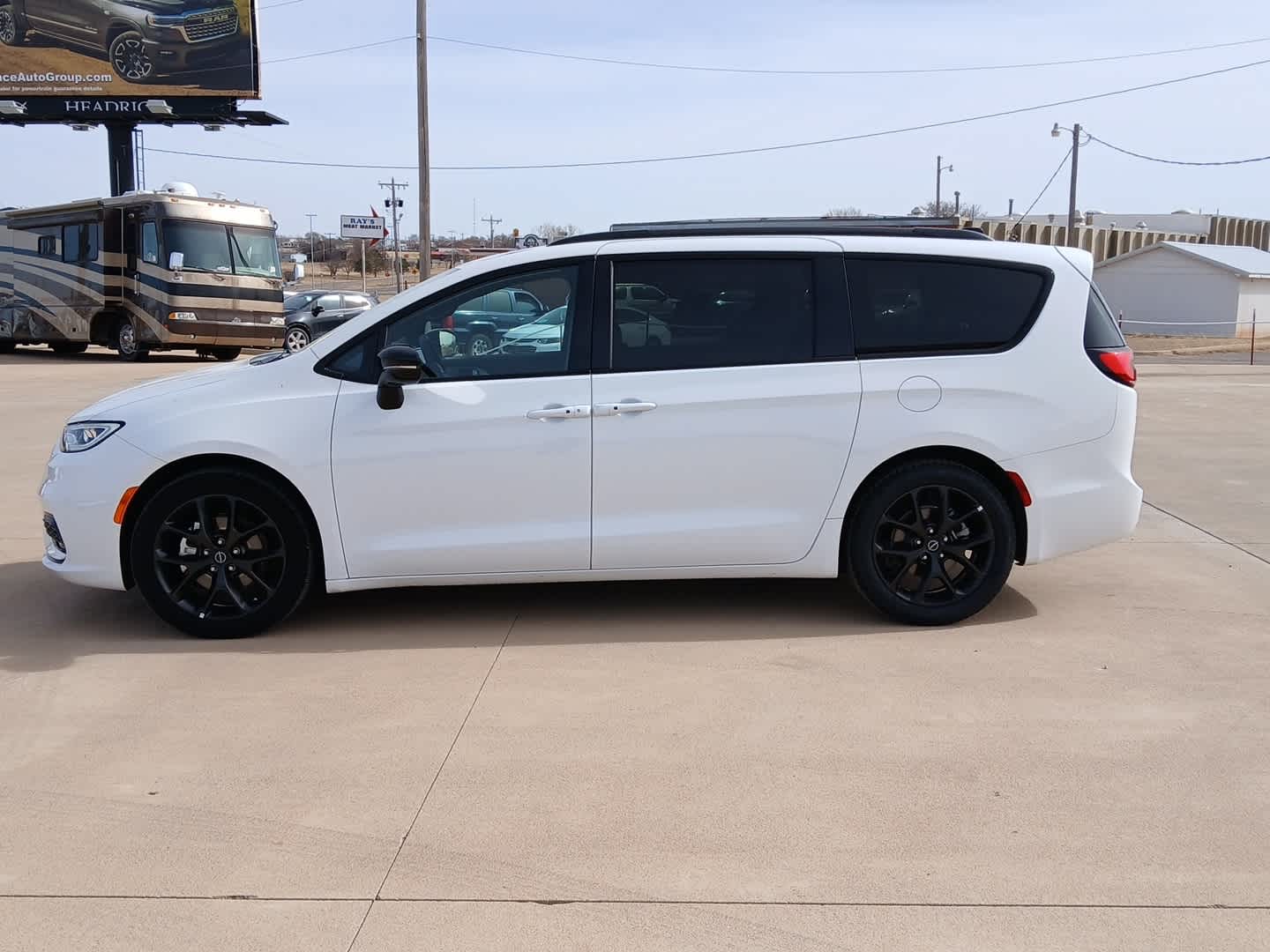 2025 Chrysler Pacifica Limited