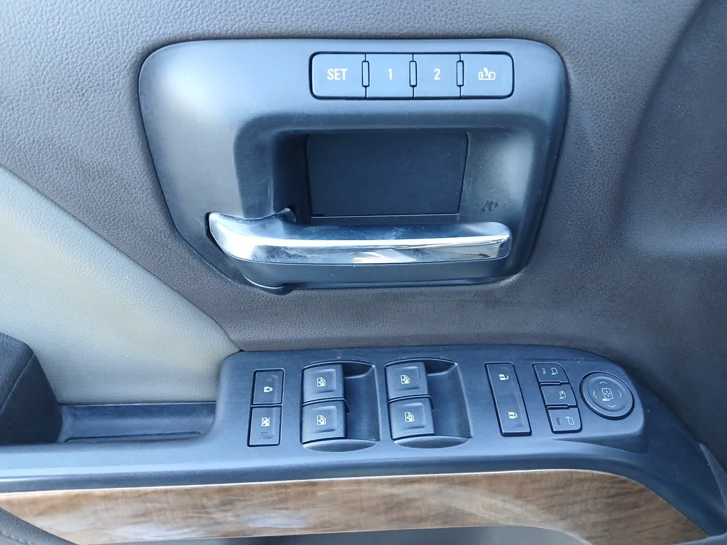 2014 Chevrolet Silverado 1500 LTZ