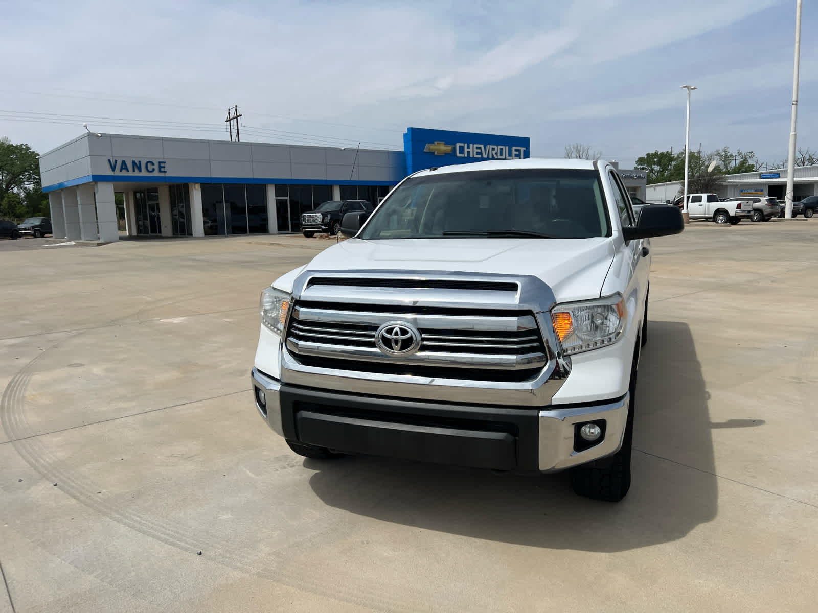 2016 Toyota Tundra 4WD Truck SR