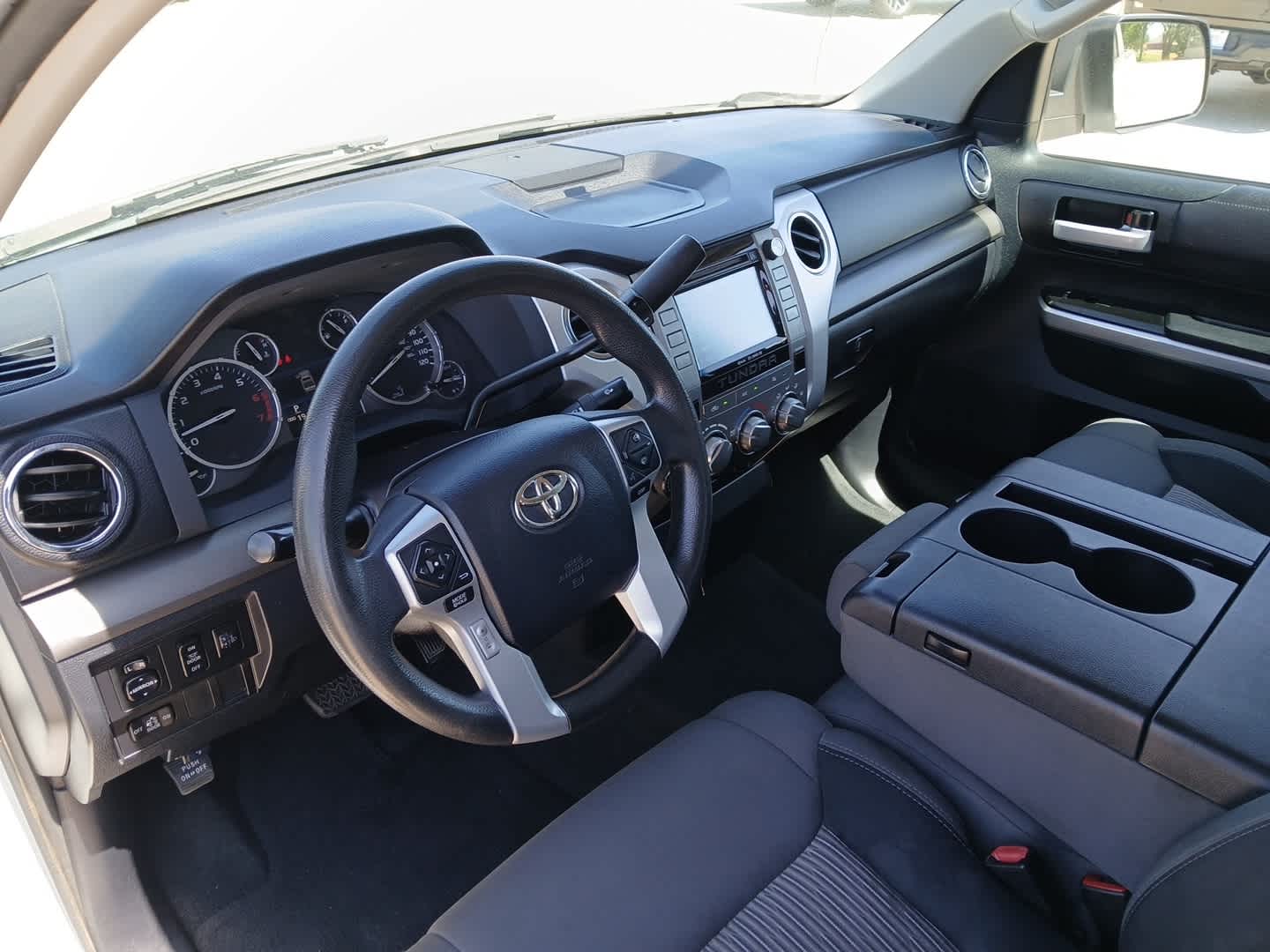 2016 Toyota Tundra 4WD Truck SR