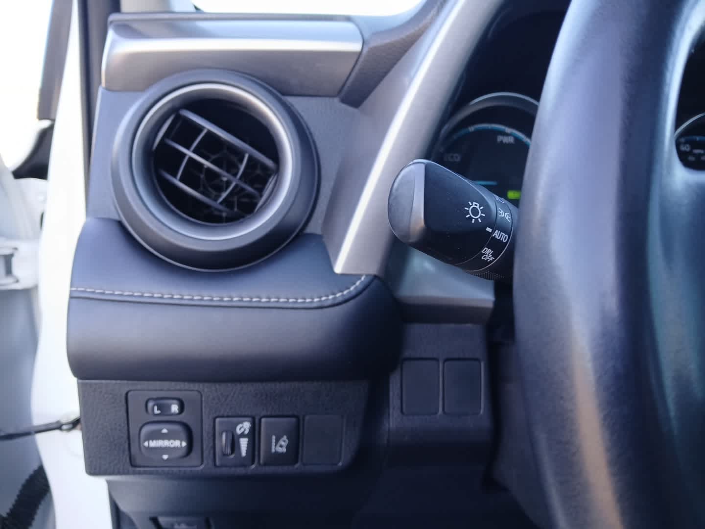 2018 Toyota RAV4 Hybrid LE Plus