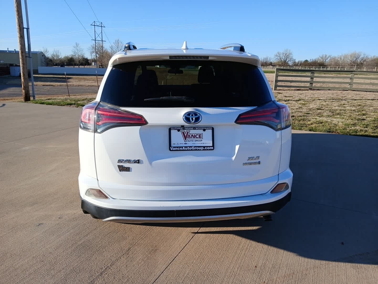 2018 Toyota RAV4 Hybrid LE Plus