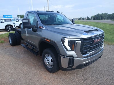 2026 GMC Sierra 3500 HD Chassis Cab Pro