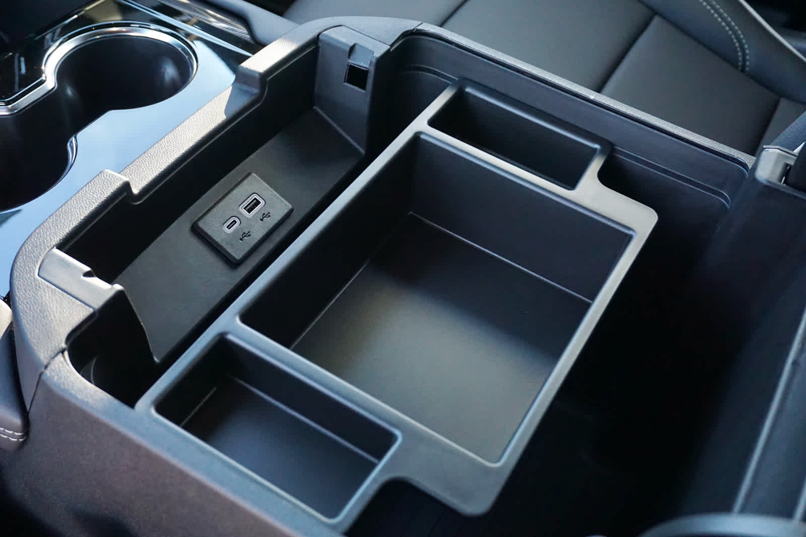 2027 GMC Yukon Elevation