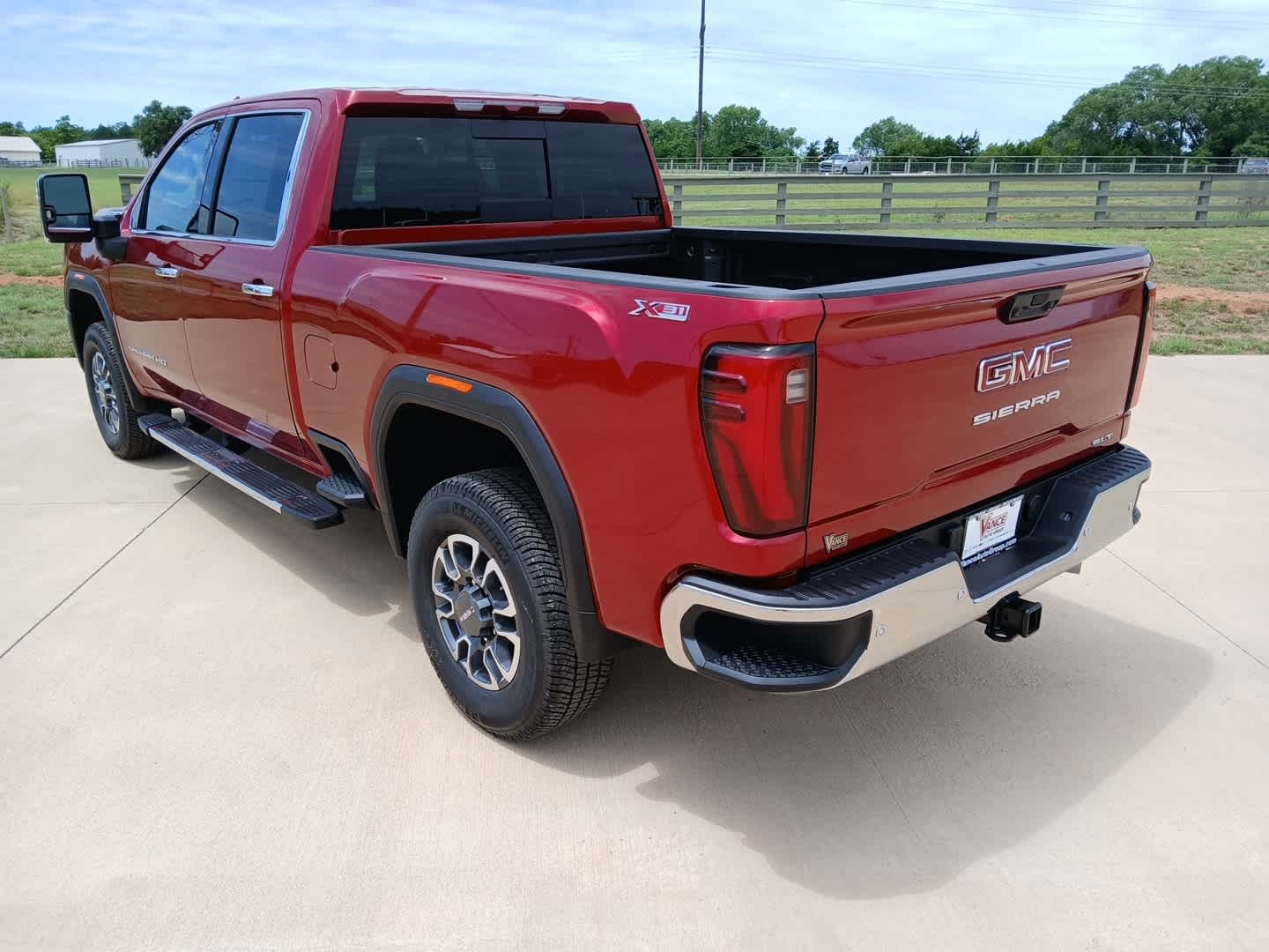 2026 GMC Sierra 2500 HD SLT