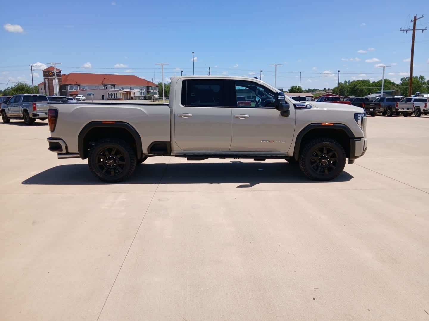 2026 GMC Sierra 2500 HD AT4