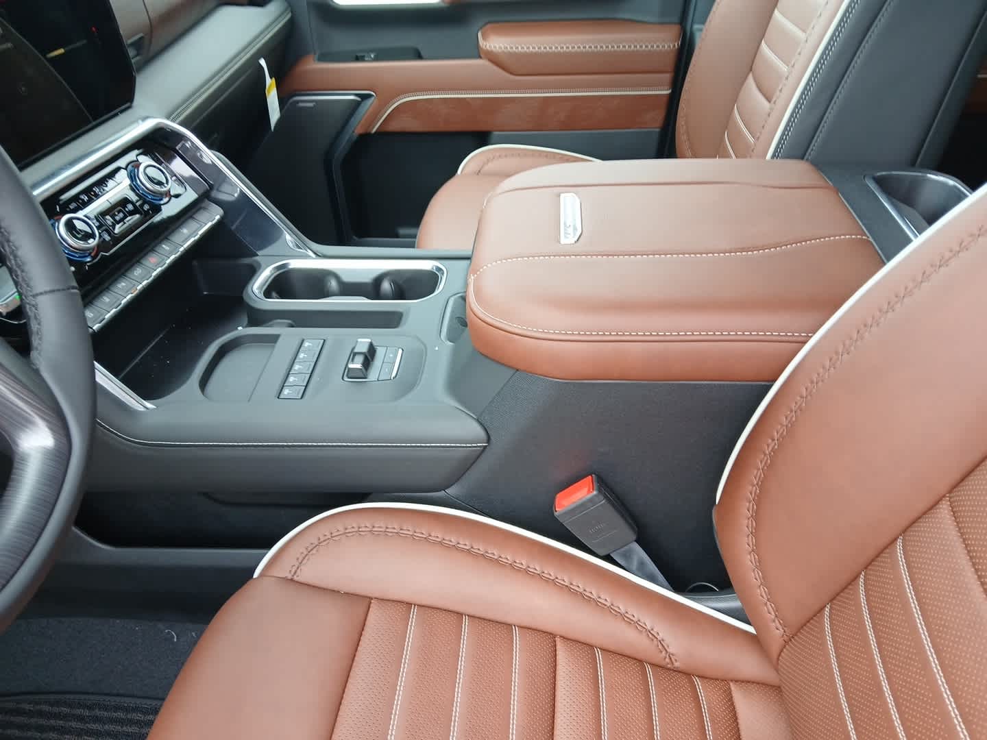 2026 GMC Sierra 3500 HD Denali Ultimate DRW