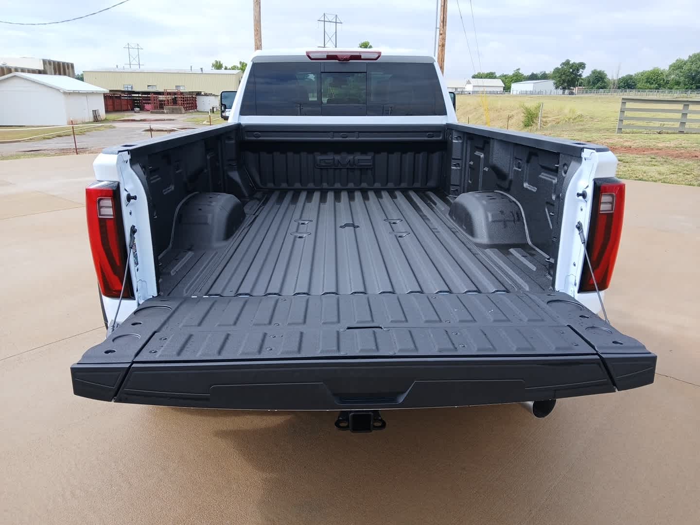 2026 GMC Sierra 3500 HD Denali Ultimate DRW