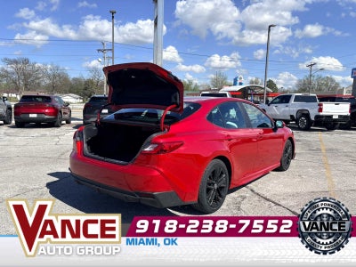 2025 Toyota Camry SE