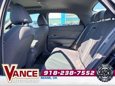 2025 Hyundai Elantra SEL Convenience