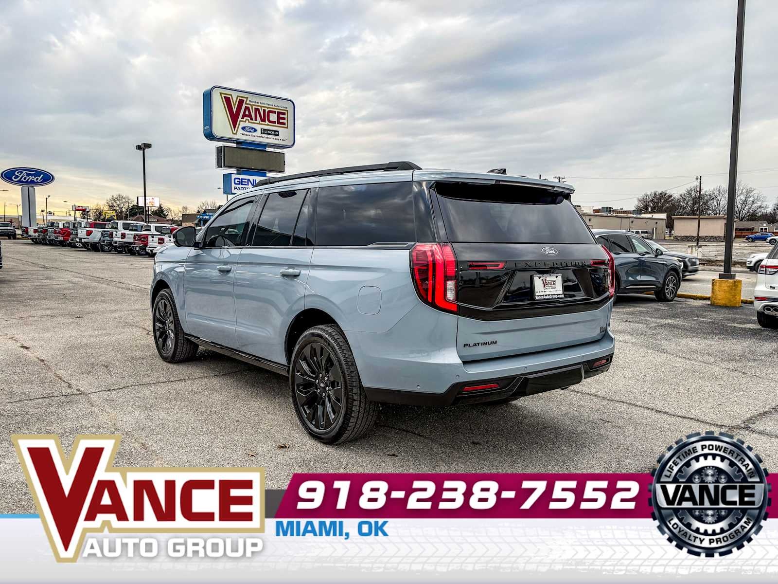 2025 Ford Expedition Platinum