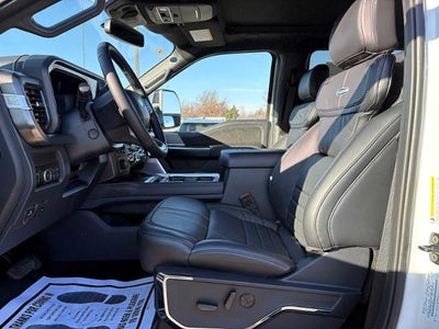 2026 Ford Super Duty F-250 SRW Platinum