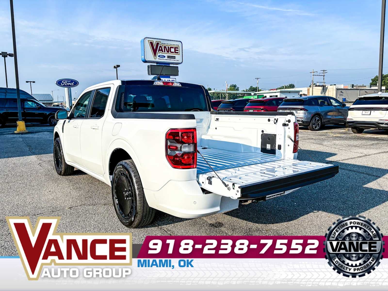 2025 Ford Maverick Lobo Standard