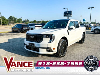 2025 Ford Maverick Lobo Standard