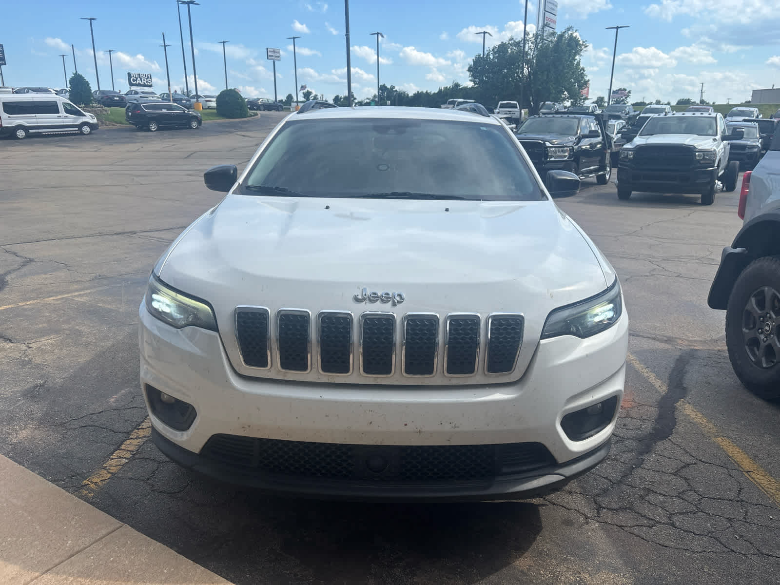 2022 Jeep Cherokee Latitude Lux