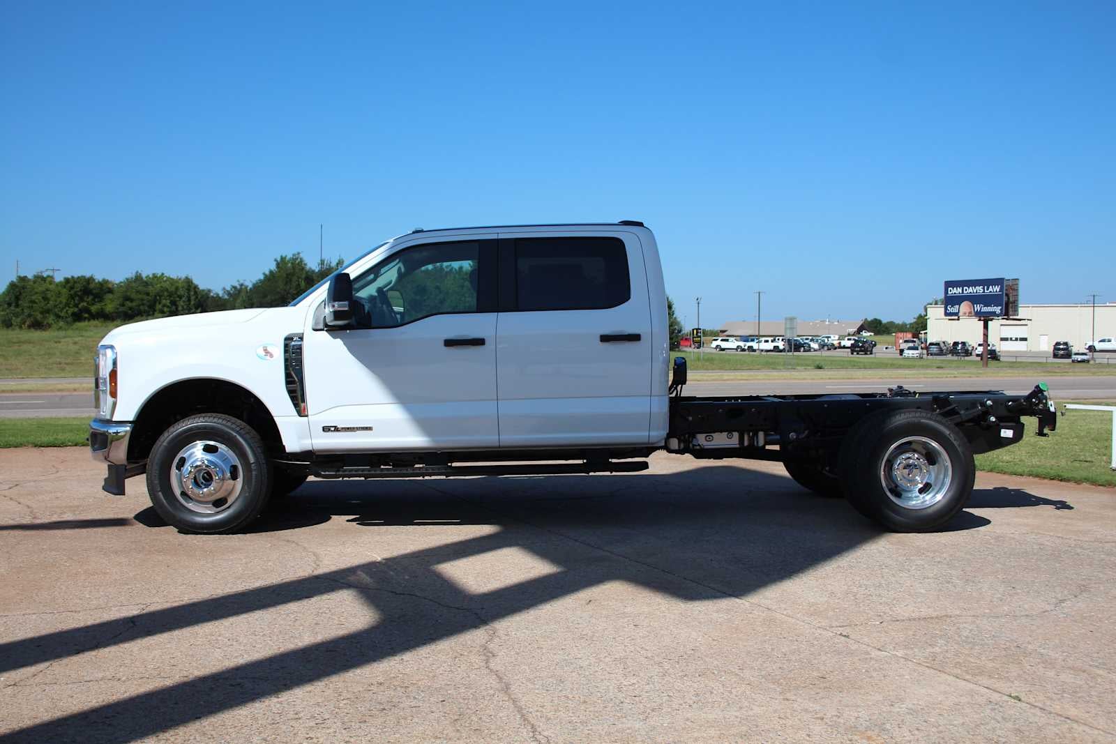 2026 Ford Super Duty F-350 DRW Chassis Cab XL