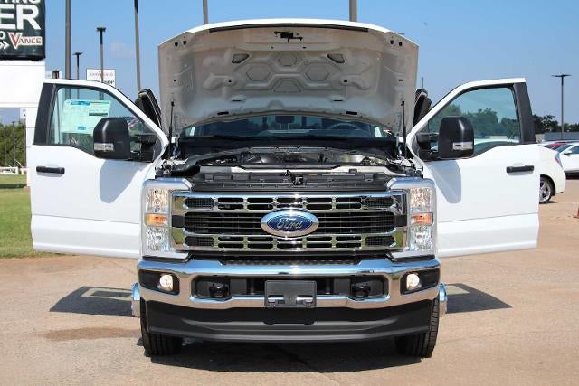 2026 Ford Super Duty F-350 DRW XL