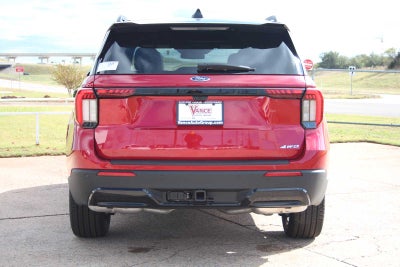 2025 Ford Explorer ST-Line