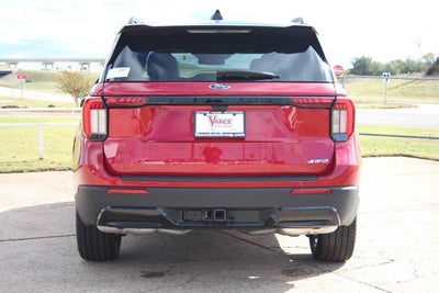 2025 Ford Explorer ST-Line