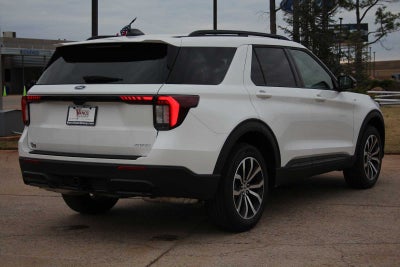 2025 Ford Explorer ST-Line