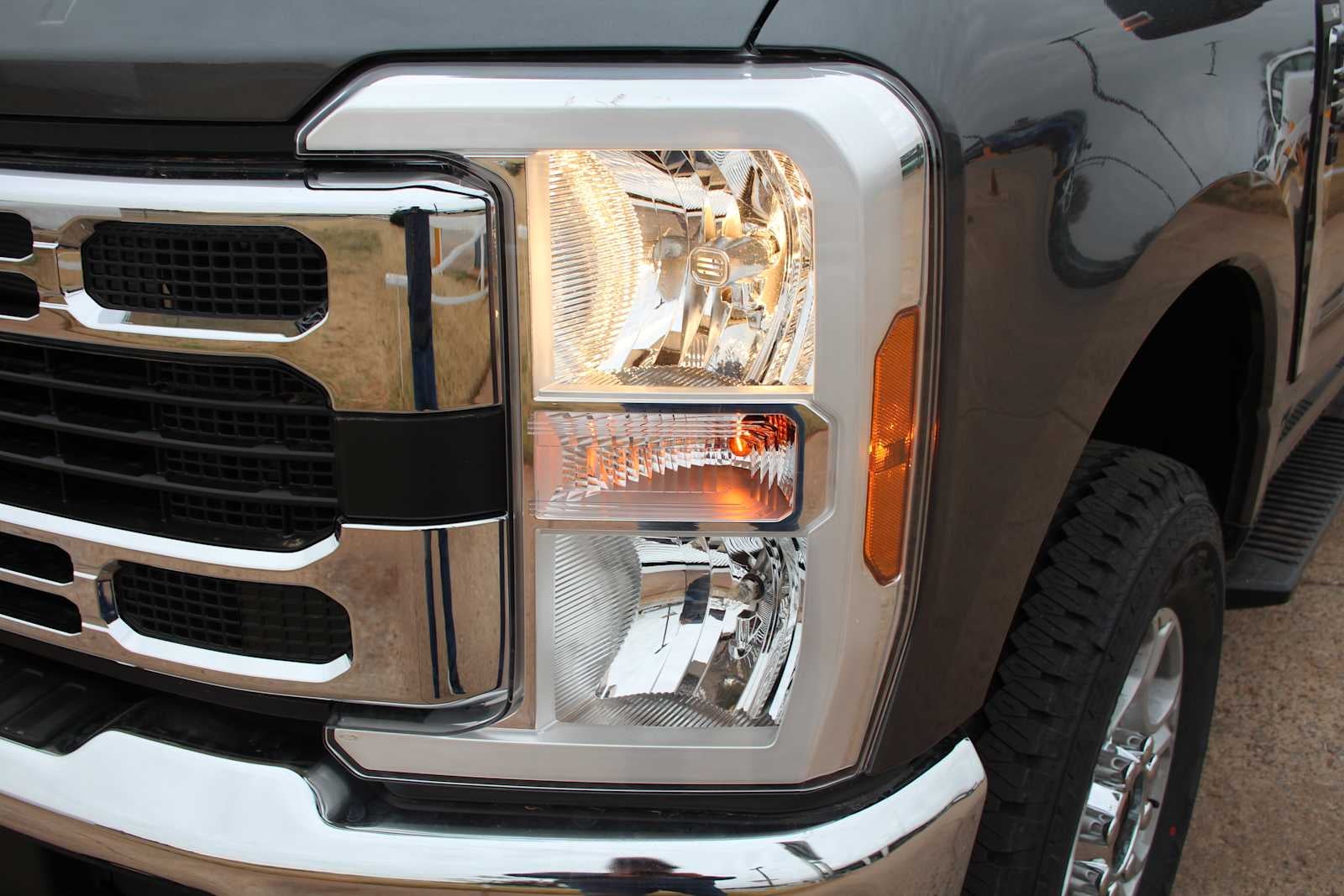 2026 Ford Super Duty F-250 SRW XLT