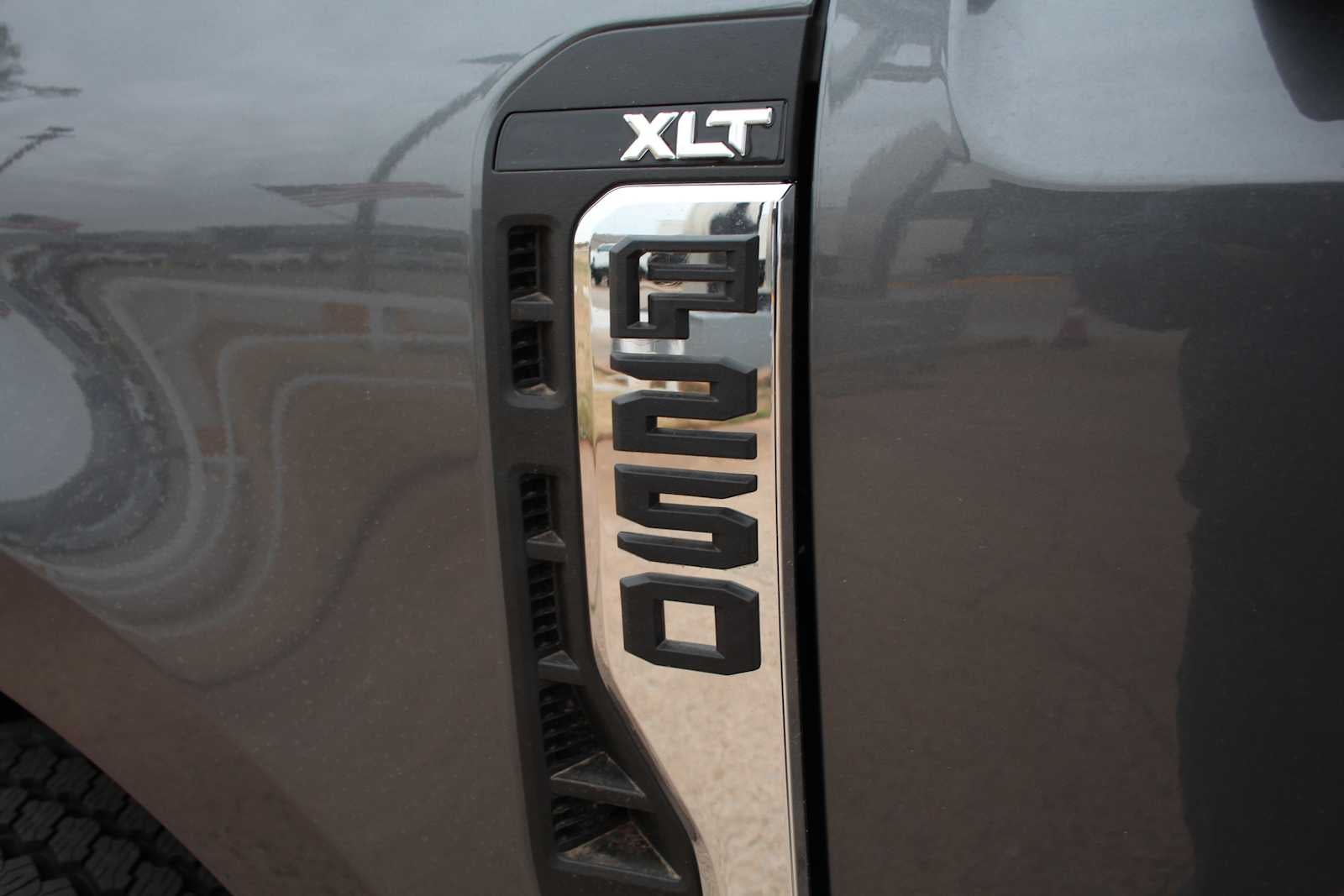 2026 Ford Super Duty F-250 SRW XLT