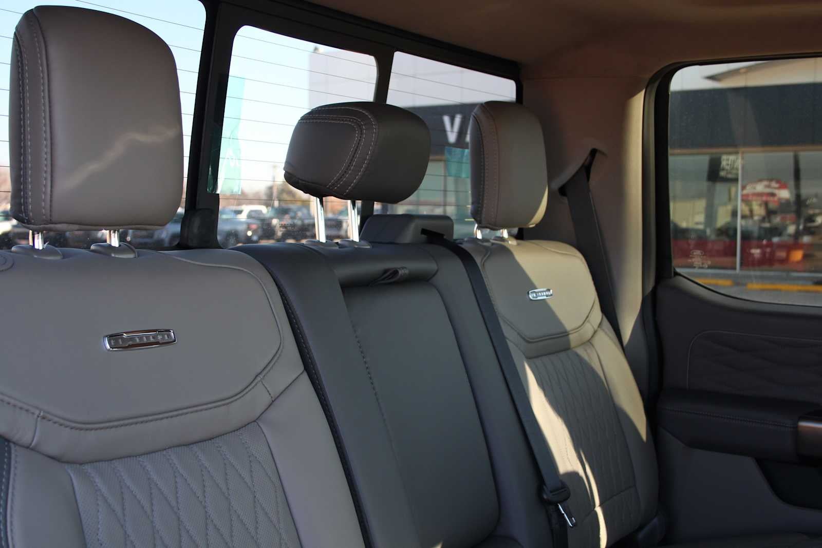 2026 Ford Super Duty F-250 SRW Platinum