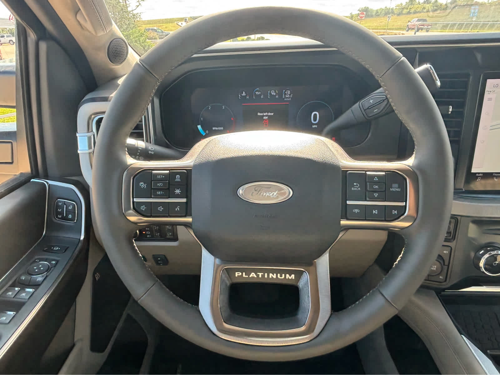 2026 Ford Super Duty F-250 SRW Platinum