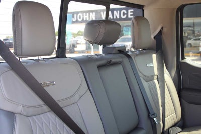 2026 Ford Super Duty F-350 DRW Pickup Platinum