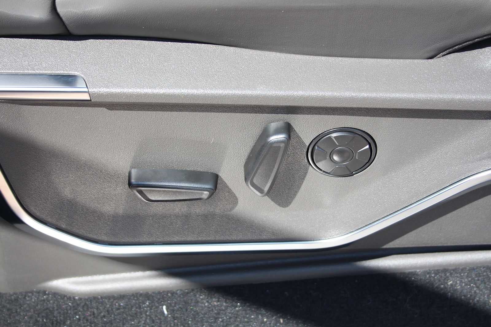 2026 Ford Super Duty F-350 DRW Pickup Platinum