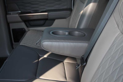 2026 Ford Super Duty F-350 DRW Pickup Platinum