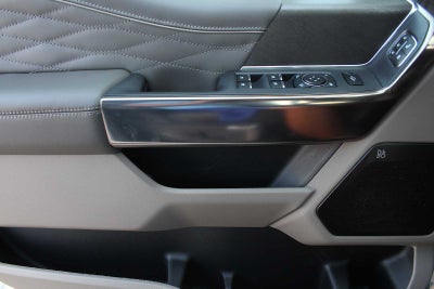 2026 Ford Super Duty F-350 DRW Pickup Platinum