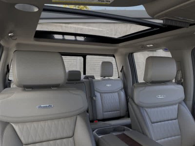 2026 Ford Super Duty F-350 DRW Pickup Platinum