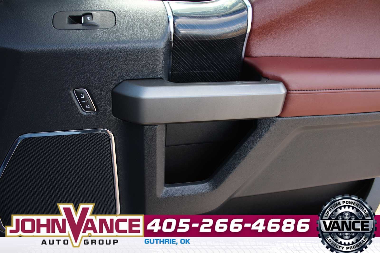 2022 Ford Super Duty F-350 DRW Platinum