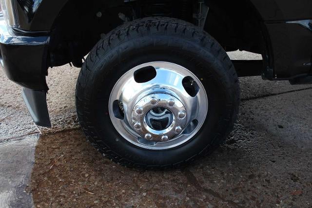 2022 Ford Super Duty F-350 DRW Platinum